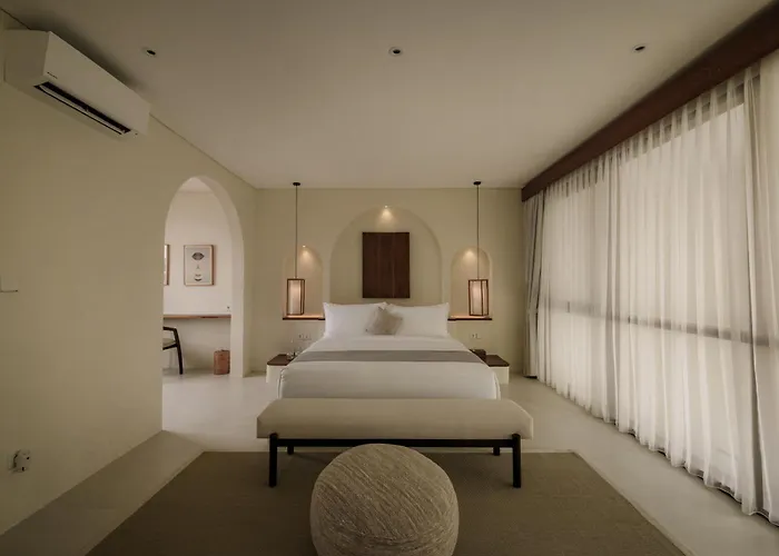 Suasana By Aya